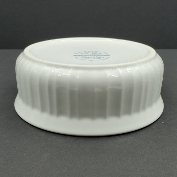 Corningware French White 24 oz Round 15 oz Oval Casserole Dishes - Picture 7 of 13